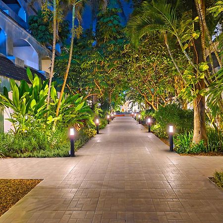 Pooh Beach Resort & Spa Джомтиен Бийч Екстериор снимка
