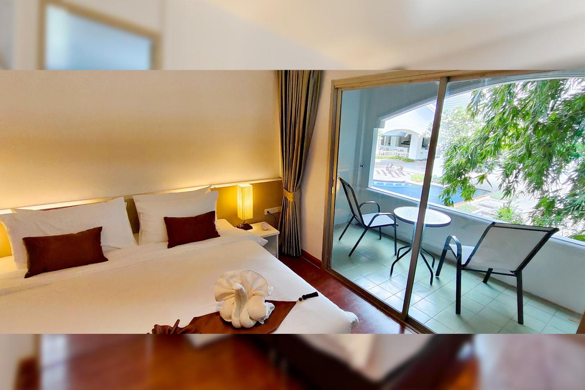 Pooh Beach Resort & Spa Джомтиен Бийч Екстериор снимка