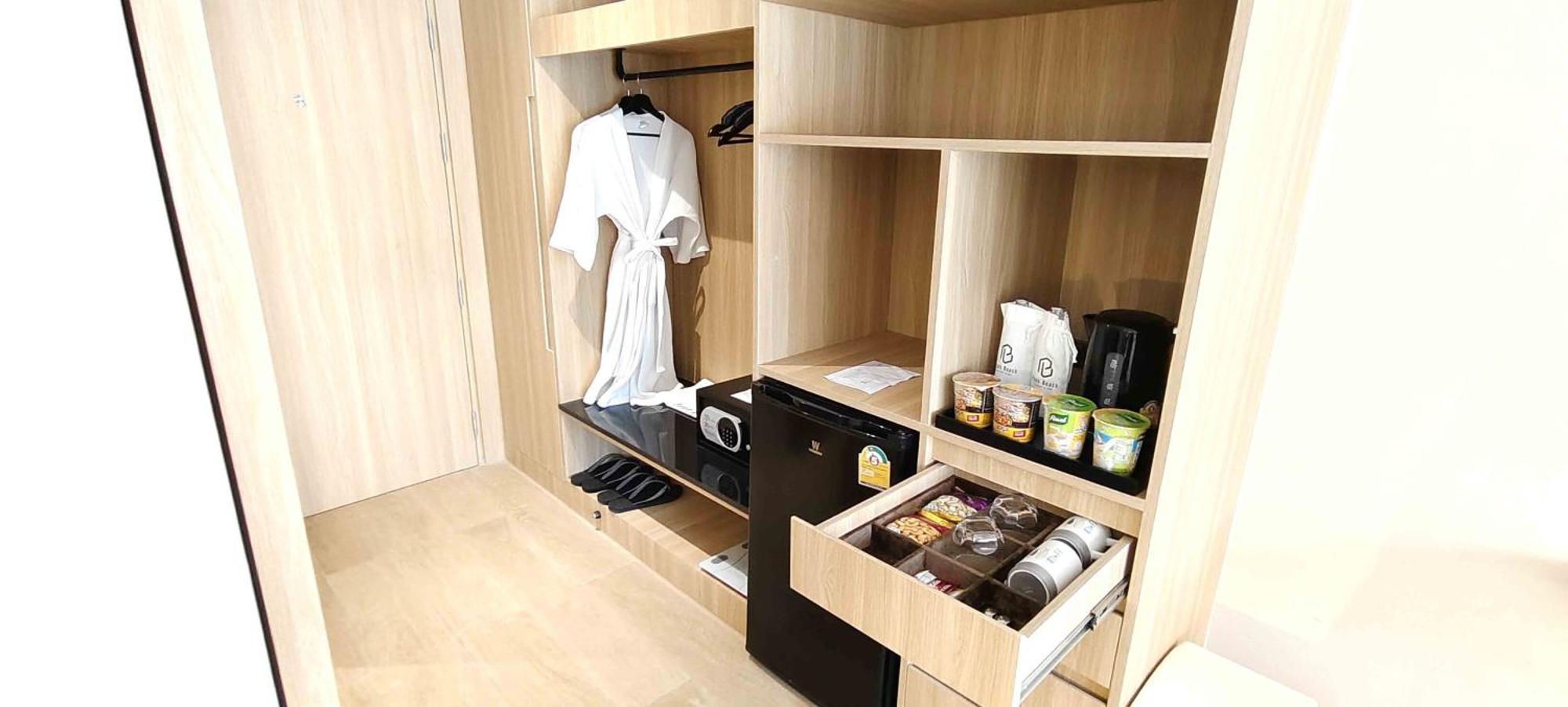 Pooh Beach Resort & Spa Джомтиен Бийч Екстериор снимка